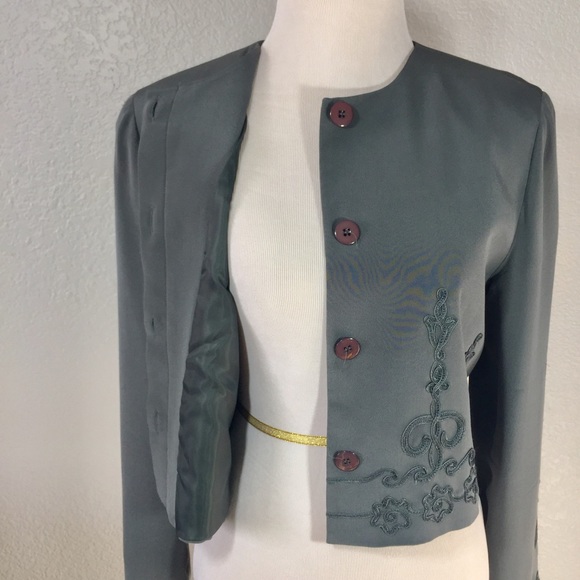 Design by PAT ARGENTI 💯 % silk jacket - Picture 3 of 6